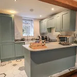 West View * Milnthorpe