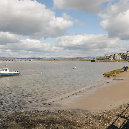 West View Milnthorpe