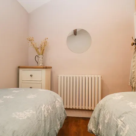 West View * Milnthorpe